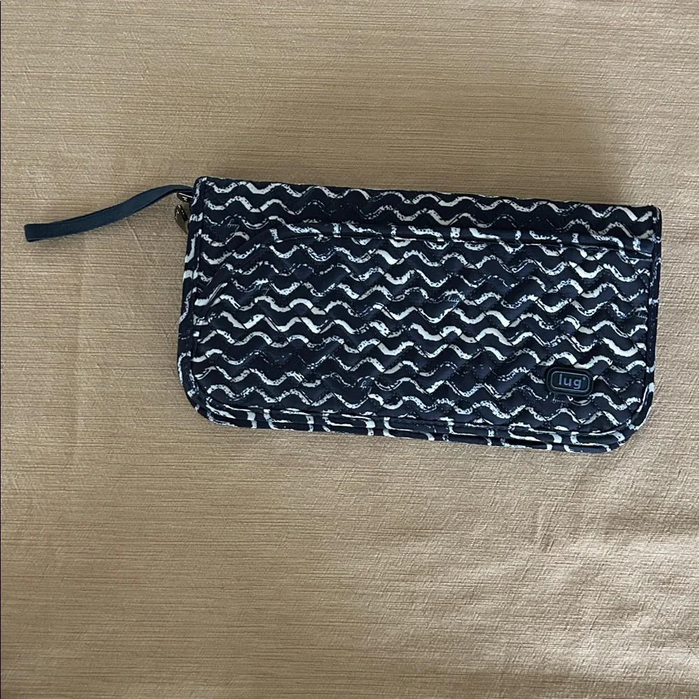 LUG Tango Travel Wallet Navy Blue‎ White Waves Nautical